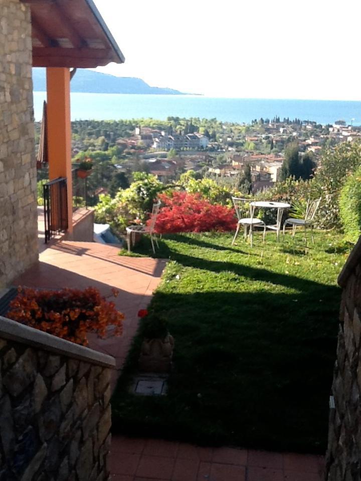 Villa Susina Casa Vacanze Тосколано Мадерно Екстериор снимка