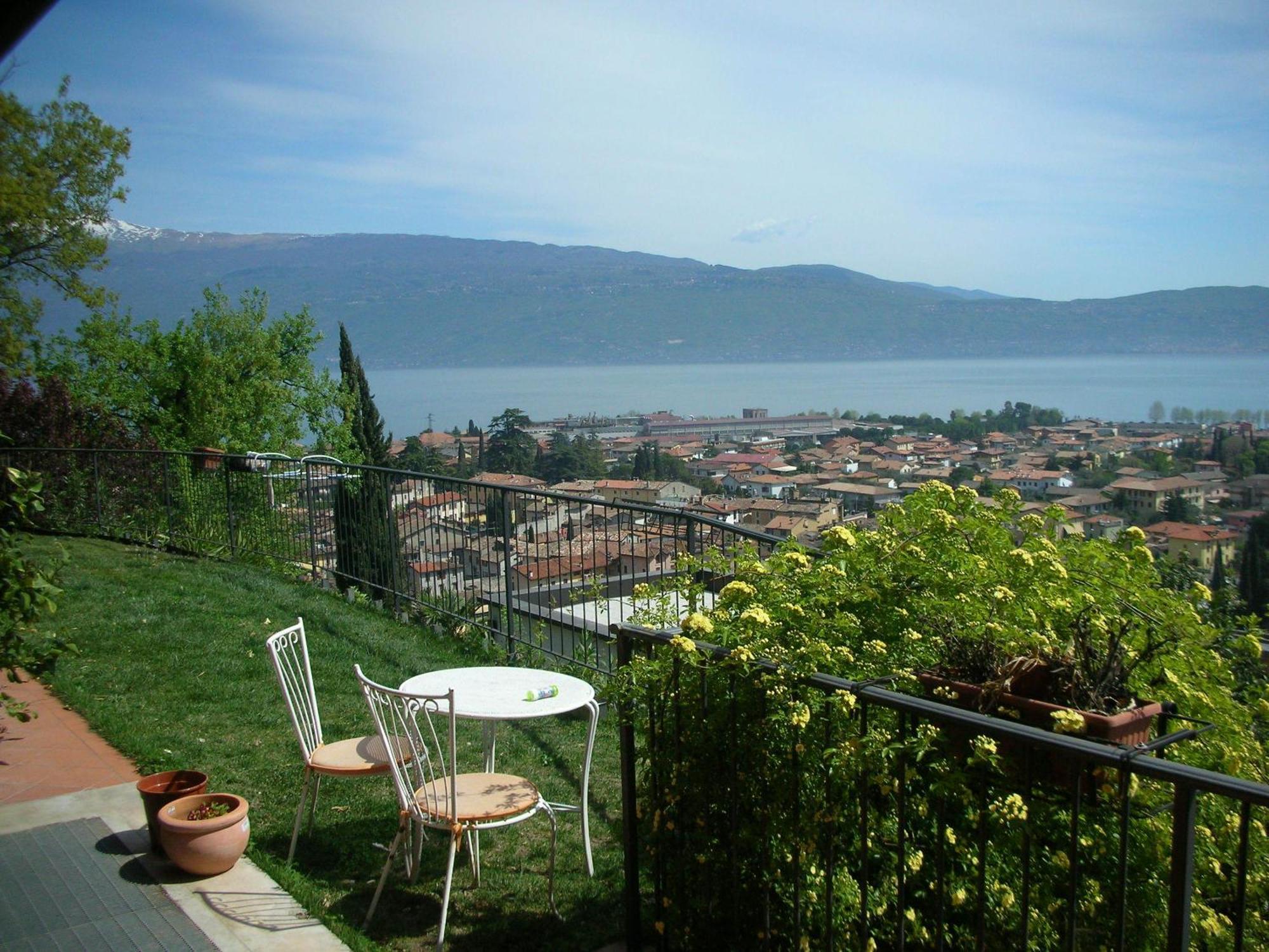 Villa Susina Casa Vacanze Тосколано Мадерно Екстериор снимка