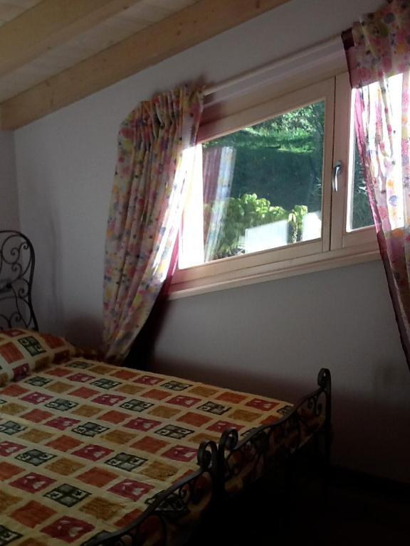 Villa Susina Casa Vacanze Тосколано Мадерно Стая снимка
